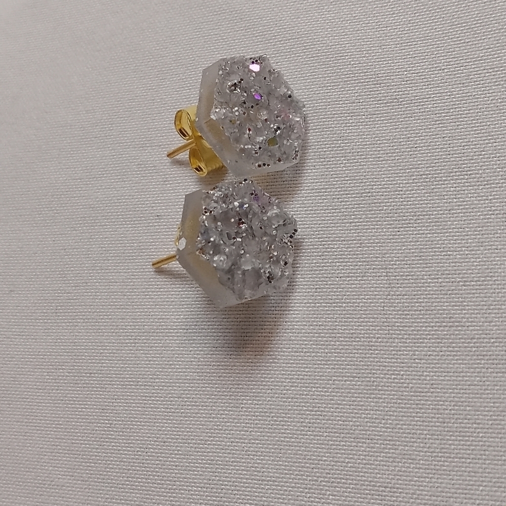 5/$25 Hand Crafted Silver Sparkle Earrings